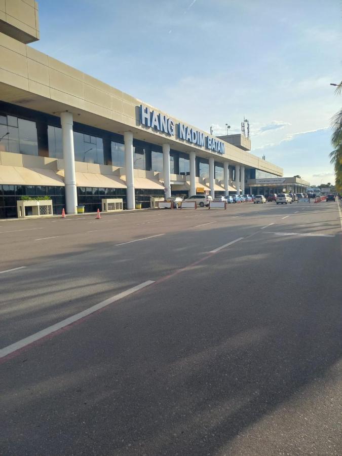 فندق أو إس إيربورت باتام Batam المظهر الخارجي الصورة